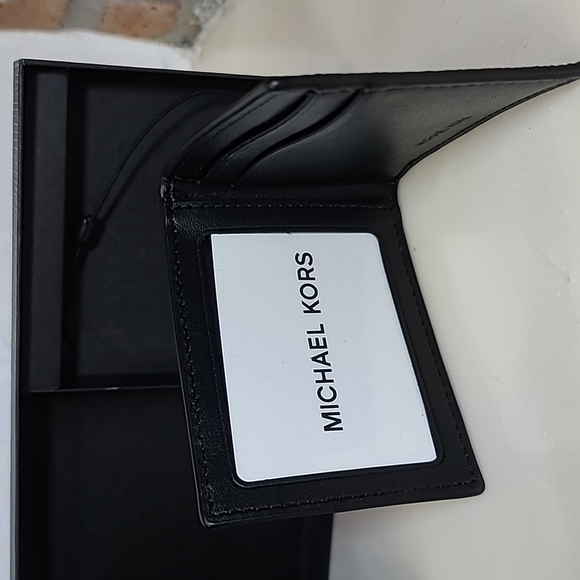 Michael Kors Men's 3 in 1 Wallet Box Set KHAKI - Picture 2 of 6